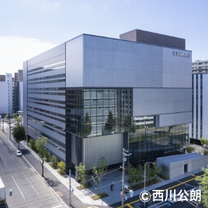 施工例　北海道新聞社ビル