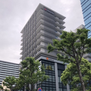 神戸駅前ＪＵＳＴスクエア